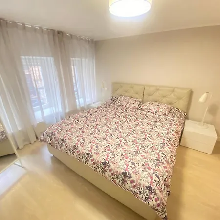 Apartment Cozy 2 In Quiet Center *