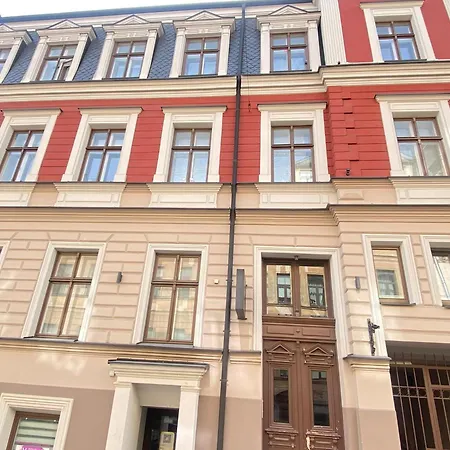 Cozy 2 In Quiet Center Apartment Riga